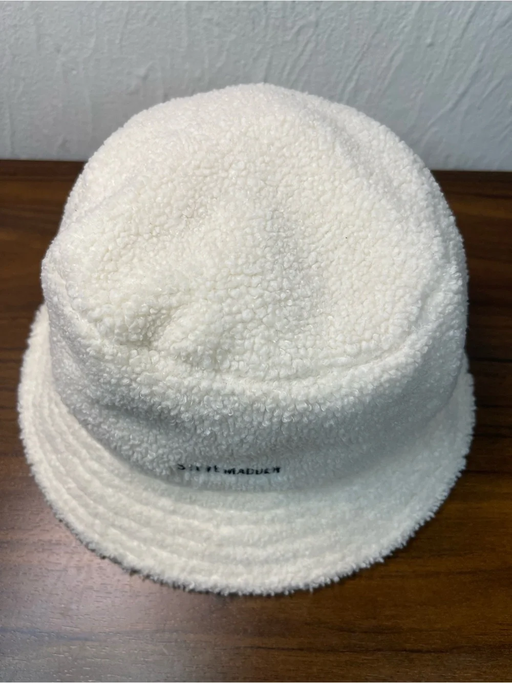 Steve Madden White Teddy Bucket Hat One Size